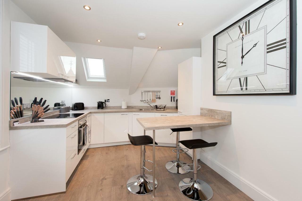 Franklin Rise By Harrogate Serviced Apartments Bagian luar foto