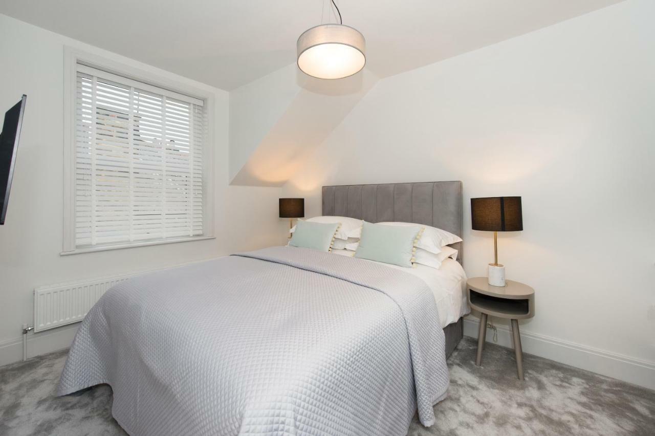 Franklin Rise By Harrogate Serviced Apartments Bagian luar foto